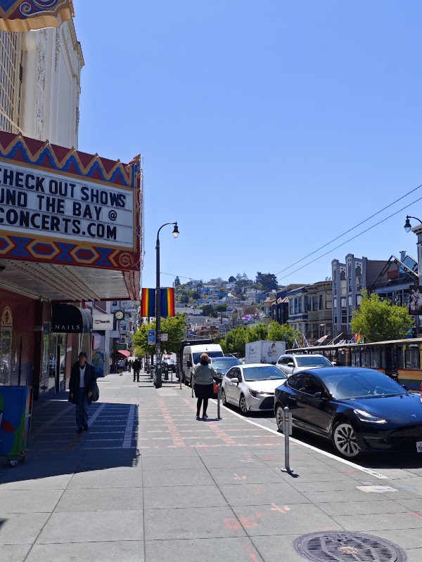 440 castro 7