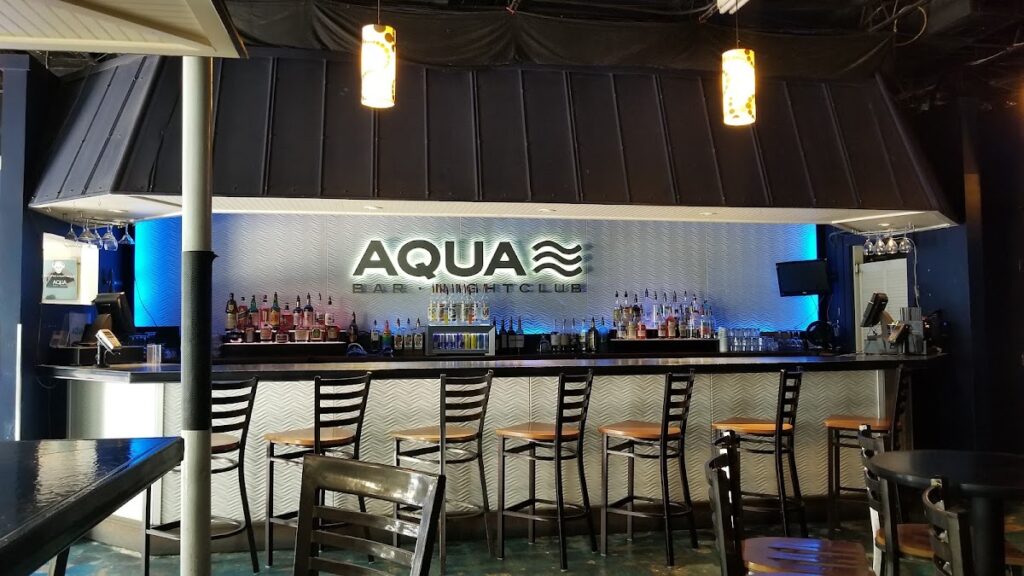 aqua bar and nightclub 8 1024x576