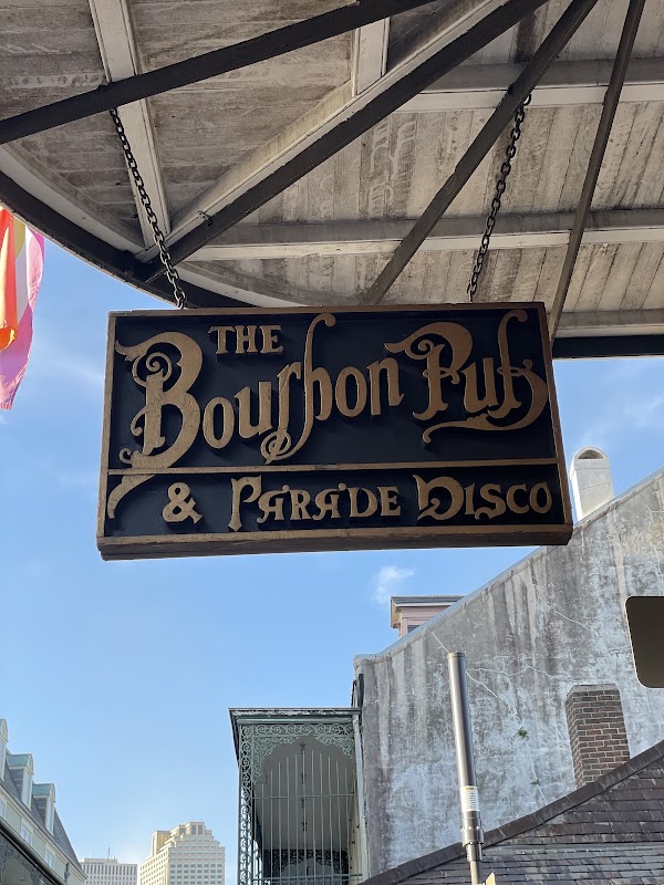 bourbon pub parade 4