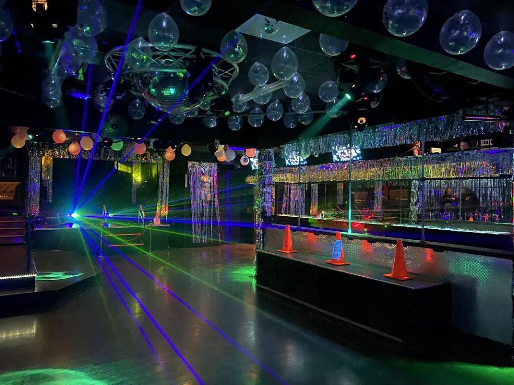 cc slaughters nightclub and lounge 3 1024x768