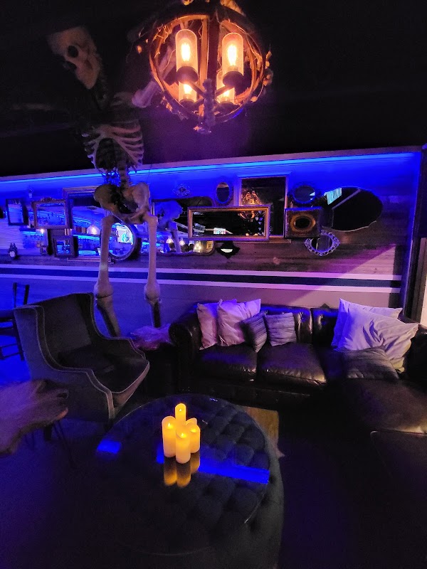 club 1220 7