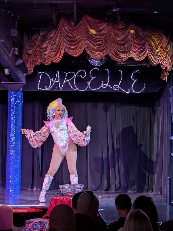 darcelle xv showplace 3