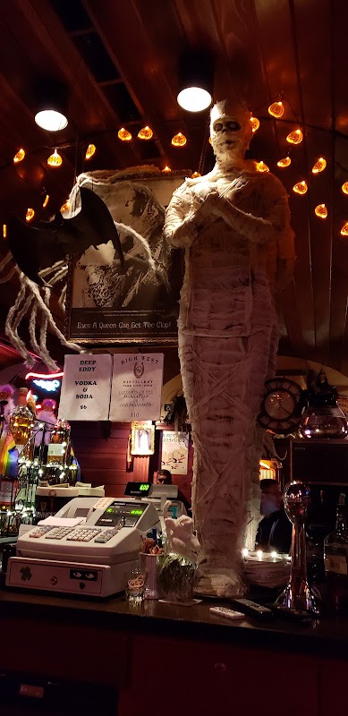 last call bar 8