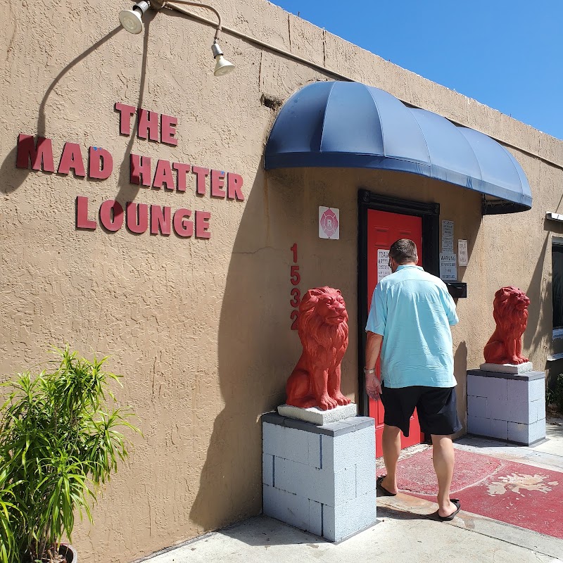 mad hatter lounge 3