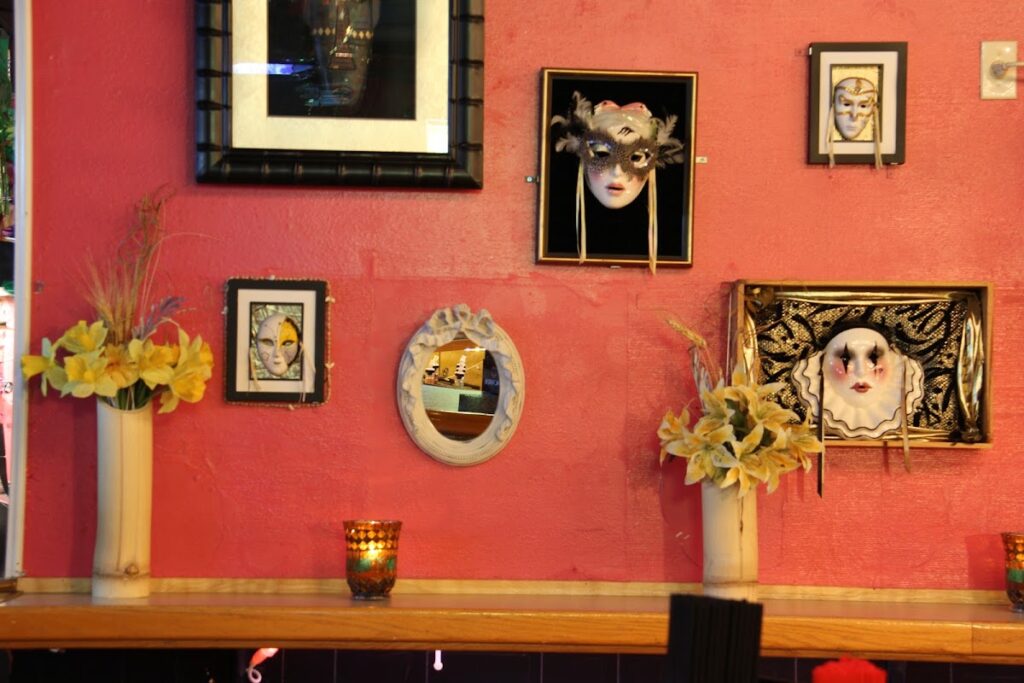 mask querade bar 5 1024x683