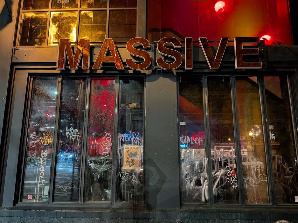 massive 2 1024x768