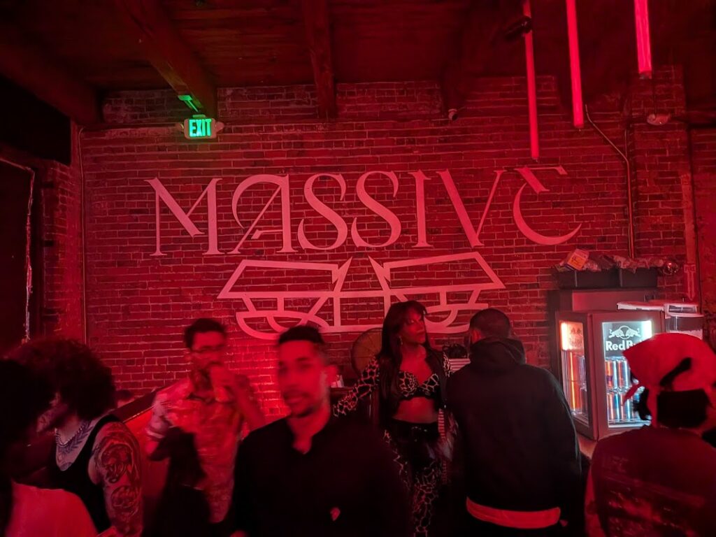 massive 3 1024x768