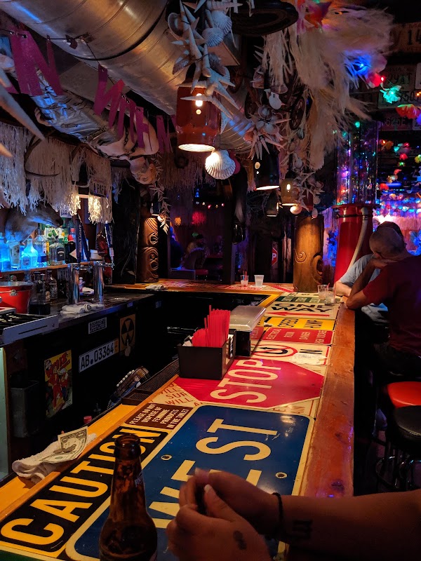 nu towne saloon 9