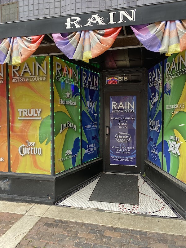 rain bistro lounge 1