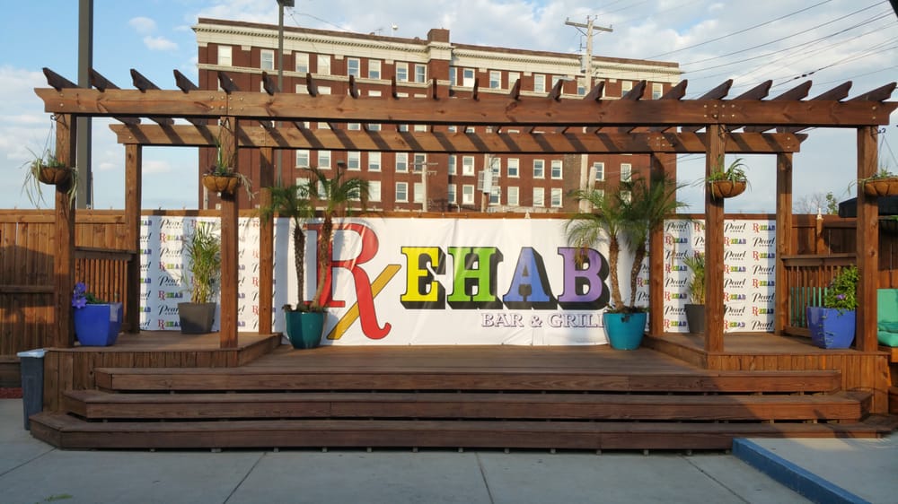 rehab bar and grill 1