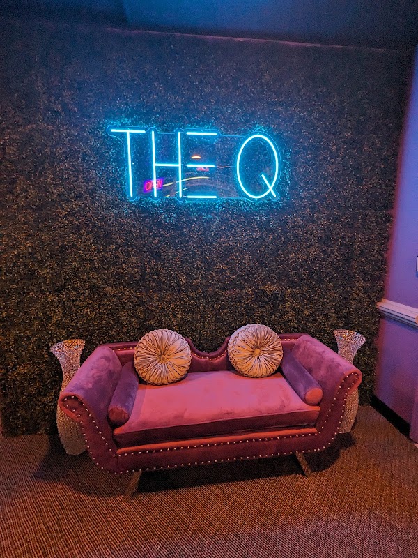 retro lounge by the orbit lounge 3