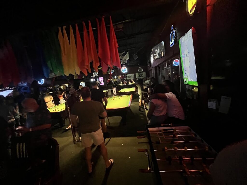 sidelines sports bar and billiards 8 1024x768