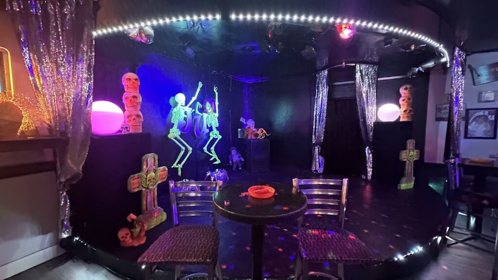 sipps bar gulfport 9 1024x576