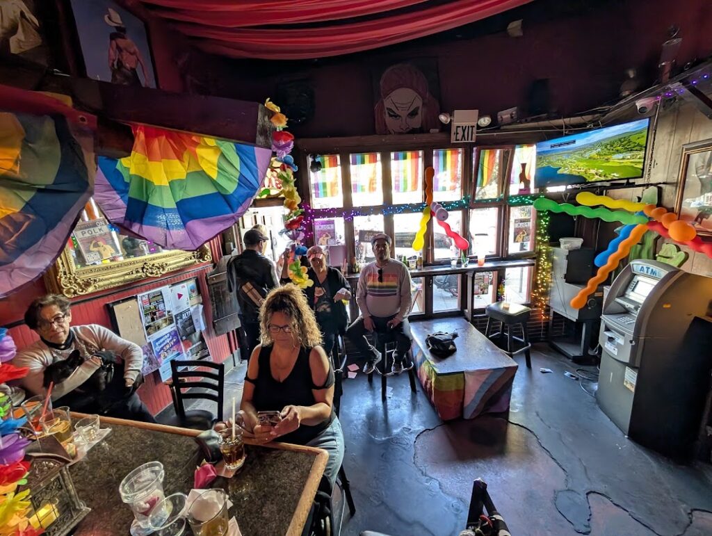 the cinch saloon 3 1024x771
