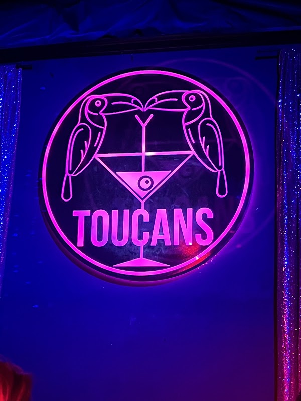 toucans tiki lounge 10
