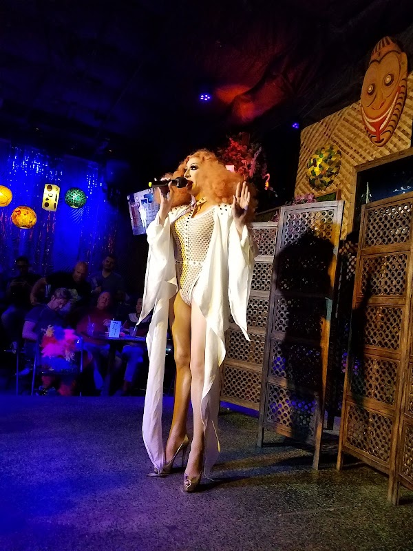 toucans tiki lounge 9