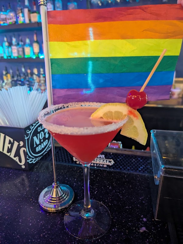 twist lounge greensboro 2