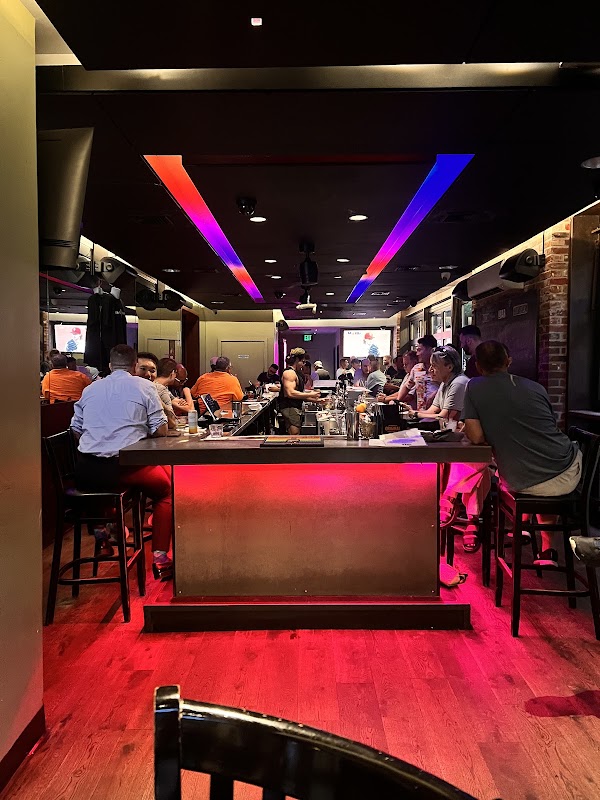 u bar 2
