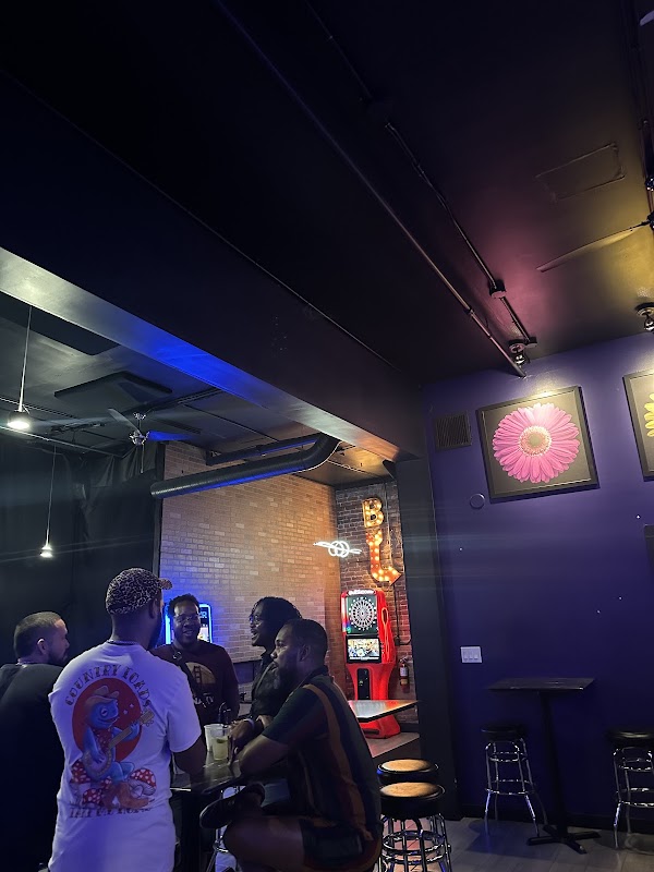 utopia road bar courtyard 5