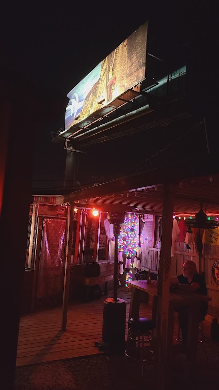 woodshed bar 7